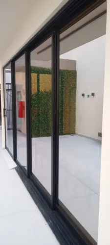 Porta de vidro blindex cor bronze