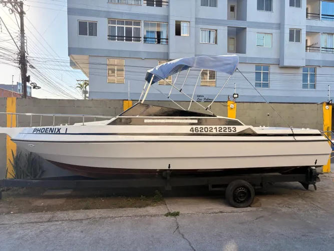 Vendo ou Troco Lancha Cobra 22