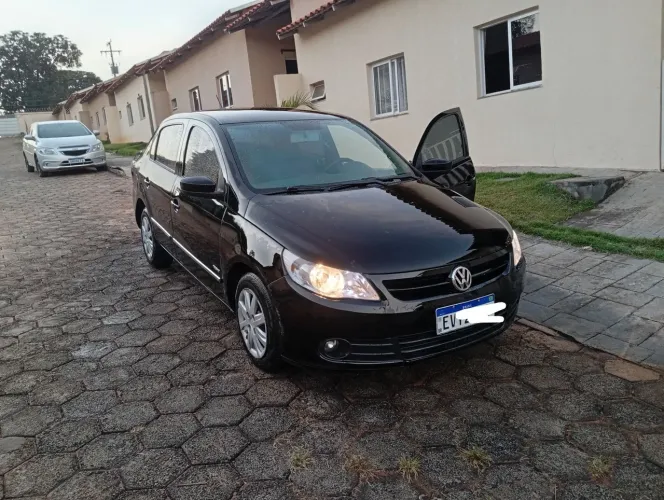 Volkswagen Voyage 1.0/1.0 City MI Total Flex 8V 4P 2012