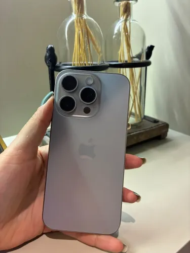 IPHONE 15 PRO - 128GB
