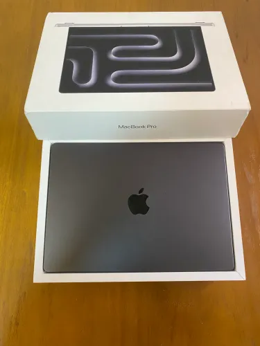 MacBook Pro M4 16GB RAM 512GB SSD