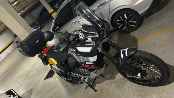 DUCATI DESERT X
