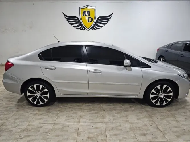 Honda Civic Sedan LXR 2.0 Flexone 16V Aut. 4P 2016