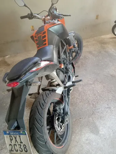 KTM DuKe 200