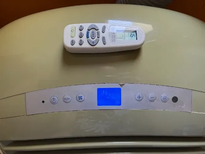 Ar-Condicionado Portátil Olimpia Splendid Più 12 HP 12.000 BTUs Quente/Frio (220V)