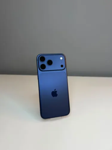 iPhone 17 Pro Max 512GB Azul - SEMI ZERO