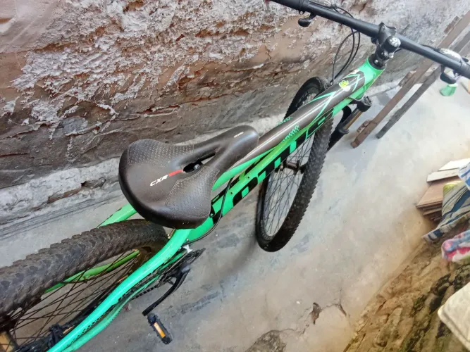 Bicicleta Lotus aro 29 usada leia a descrição