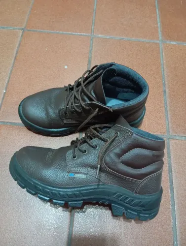 Bota marluvas Tamanho 40