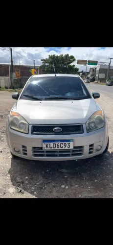 Ford Fiesta Sedan 1.0 8V Flex 4P 2008