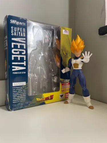 Dragon Ball Z Vegeta Super Saiyajin PCE (Premium Color Edition) - Sh Figuarts