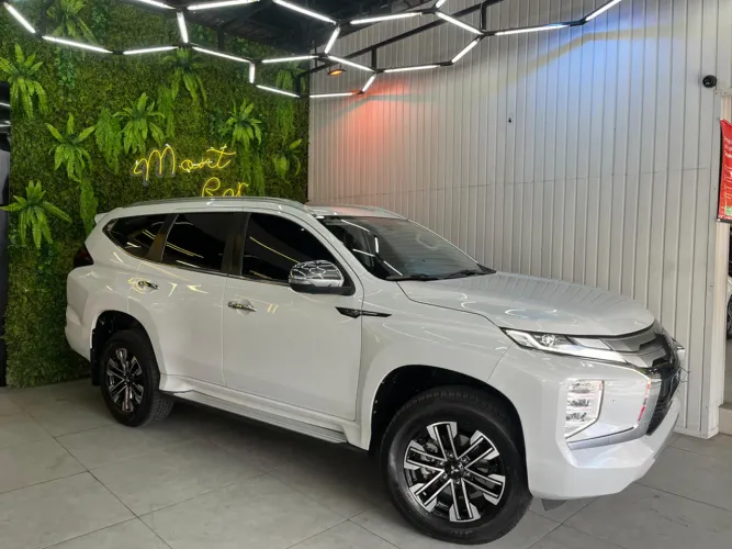 Mitsubishi Pajero Sport HPE-S 2.4 4X4 Diesel AUT 2023