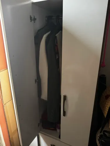 Guarda roupa solteiro