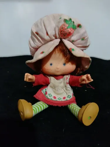 Boneca Moranguinho da estrela anos 80 