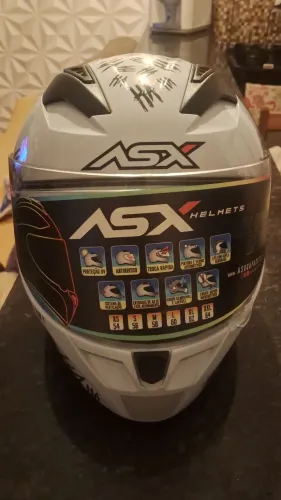 Capacete AXS City seme novo