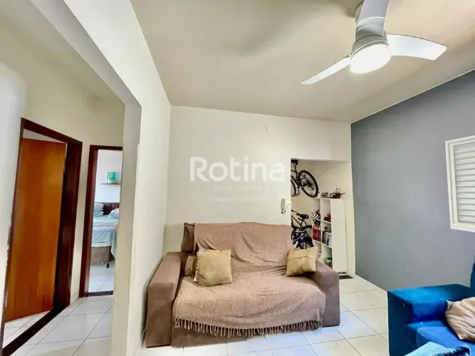 Casa à venda, 3 quartos, Presidente Roosevelt - Uberlândia/MG - Rotina Imobiliária