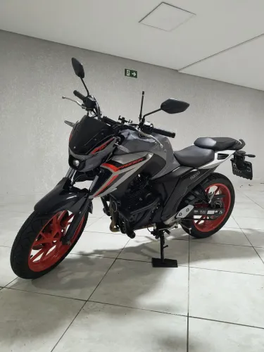 Fazer 250 connected 3 mil km