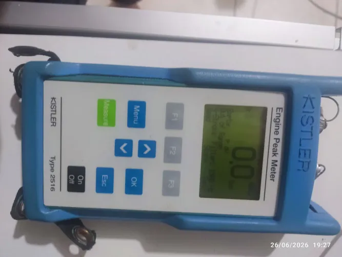 Indicador eletrônico de pressão,  0 a 300 bar. 