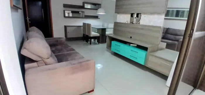 Apartamento mobiliado 02 quartos, varanda, lazer no Bela Vista