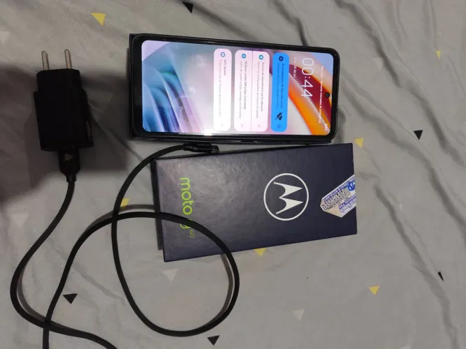 Cell moto g 60 