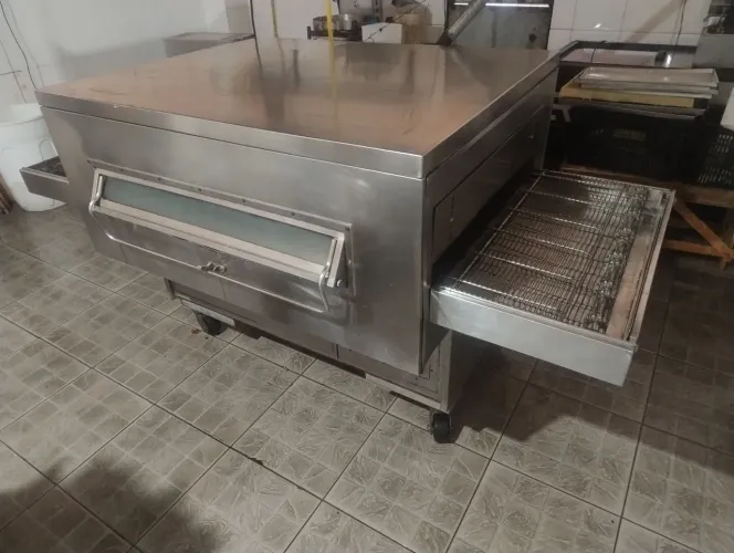 Vendo forno de esteira para pizzas esfiha