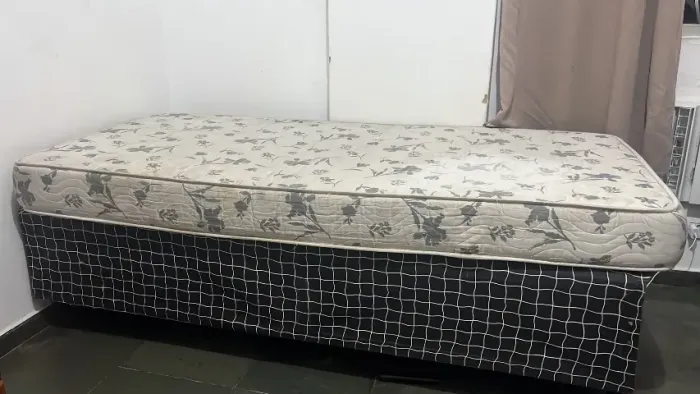 Cama Box de Solteiro + colchão (retirada imediata)