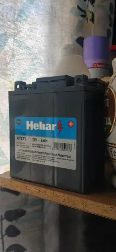 BATERIA DE MOTO  XTZ 250 VENDO PRA HOJE sem detalhes 13.1 DE CARGA .