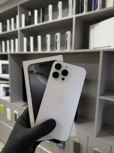 IPHONE 16 PRO MAX - IMPECÁVEL - BATERIA 93%