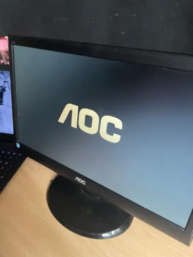 Monitor AOC LED LCD