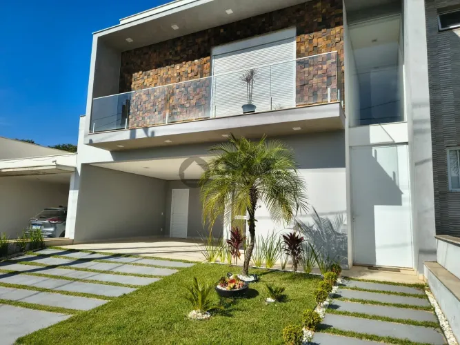 Imóvel em condomínio: Casa de 4 quartos, 3 suítes e 4 vagas em Votorantim-SP, Loteamento R