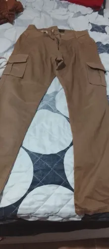 Calça cargo marrom