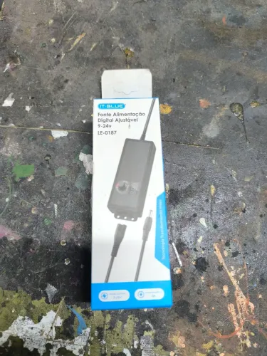 Fonte alimentação digital ajustável 9-24 volts 3a