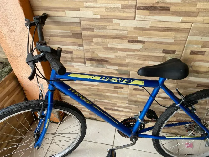 Vendo bike novinha nunca usada motivo está parada pra quem precisa pra trabalhar é ótimo