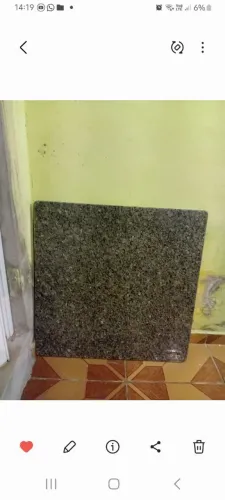 Mesa de mármore 
