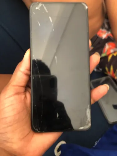 A21S quebrado somente a película celular do meu uso