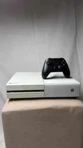 Xbox One + Controle Séries X
