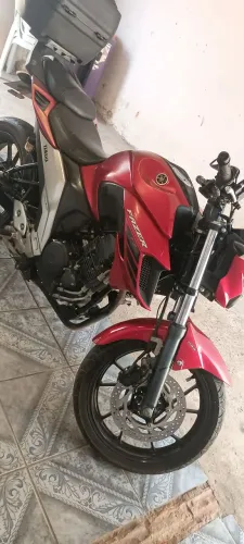 Fz25 21/22 em dias só no ponto de transferir
