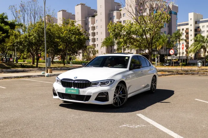 BMW 330E M Sport 2.0 Turbo Híbrido AU 2022