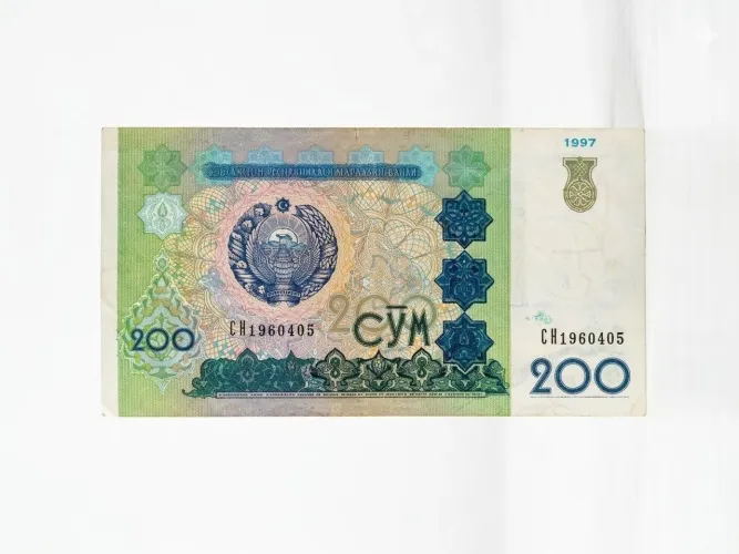 Nota do Uzbequistão antiga de 1997 rara