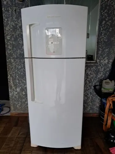 Vendo geladeira brastemp frost free