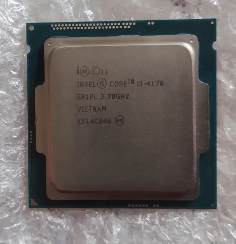 Intel Core I3 4170 @3.7Ghz ( 2 Cores/4 Threads )