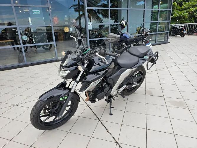 FAZER 250 2020 58000KMS ISRAEL 9 8 3 0 5 7 5 4 3 
