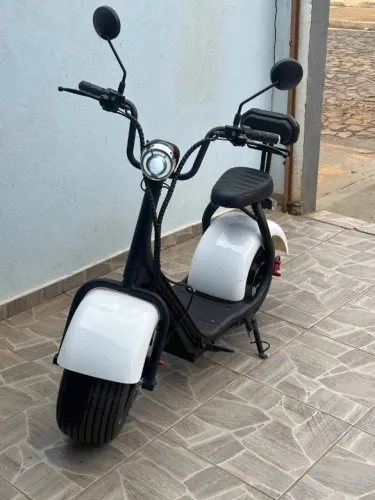MOTO ELÉTRICA 1000W - 1 LUGAR