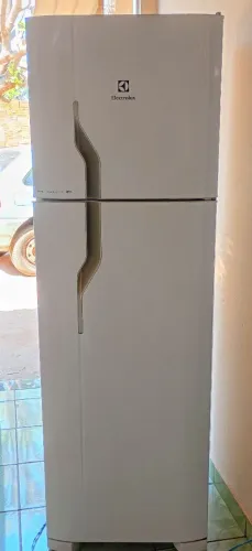 Vendo Geladeira 