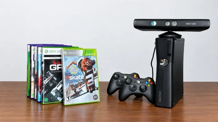Xbox 360 + Kinect + 2 Controles + 9 Jogos Originais