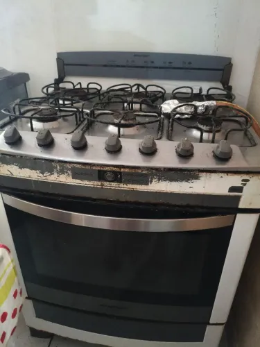 Fogão 6 bocas Brastemp
