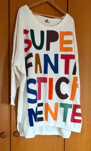 Moletom / vestido Farm ?Super Fantasticamente? coleção antiga, raridade! # M mas veste GG