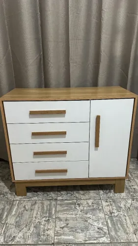 Cômoda 1,00x0,95