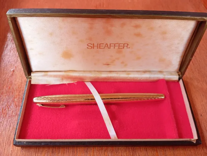 Caneta Pena Sheaffer Vintage nunca usada 1960-1970 folheada a Ouro - item de coleção !!