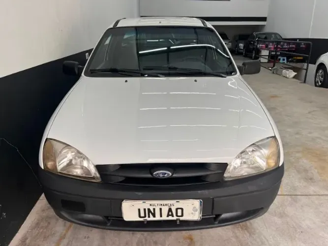 Ford Courier 1.6 L/ 1.6 Flex 2013