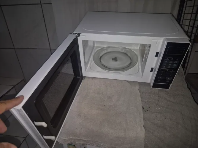 Microondas Mideia.. 127v